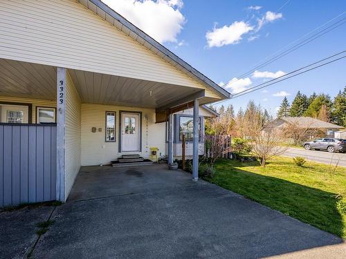 3323A Seventh St, Cumberland, BC - Outdoor