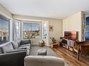 3323A Seventh St, Cumberland, BC  - Indoor Photo Showing Living Room 