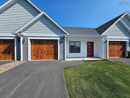 4 Livia Meadows Court, Debert, NS 