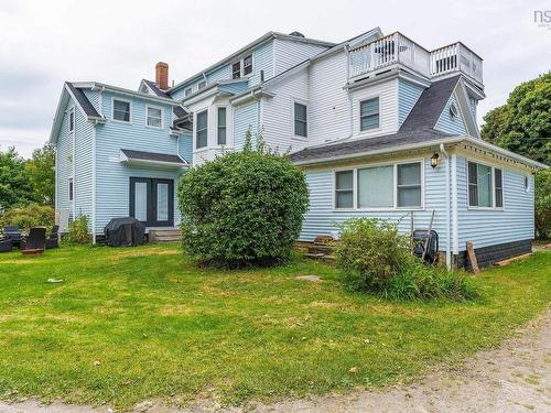 76 Montague Row, Digby, NS 