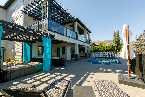 5330 Ptarmigan Street, Kelowna, BC - Outdoor