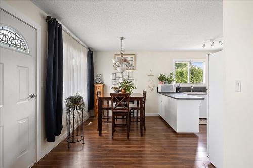 357 Holbrook Road, Kelowna, BC - Indoor