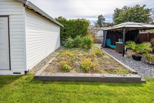 357 Holbrook Road, Kelowna, BC - Outdoor