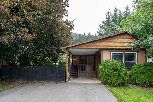 241 23 Highway, Revelstoke, BC 