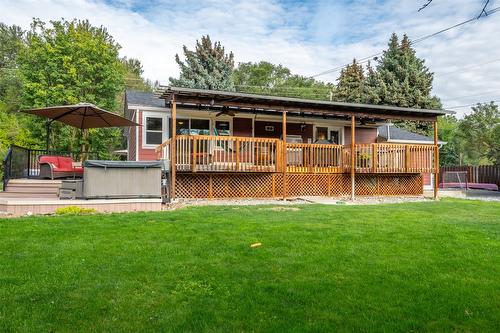 5545 Sawmill Road, Oliver, BC - Outdoor With Deck Patio Veranda