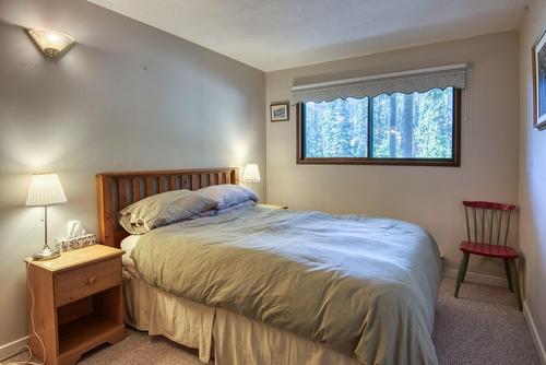 105-1191 Apex Mountain Road, Penticton, BC - Indoor Photo Showing Bedroom