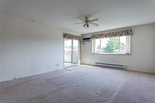 210-2477 Ingram Road, West Kelowna, BC - Indoor Photo Showing Other Room