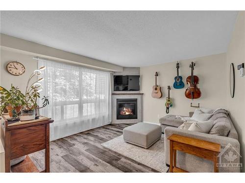 69 Pixley Private, Ottawa, ON 