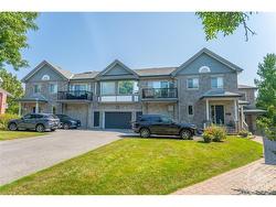 54 ROBSON Court  Kanata, ON K2K 2W1