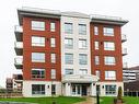 Frontage - 503-4125 Boul. St-Jean, Dollard-Des-Ormeaux, QC 