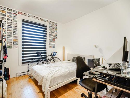 Chambre Ã Â coucher - 379  - 381 Rue De Bellechasse, Montréal (Rosemont/La Petite-Patrie), QC - Indoor Photo Showing Bedroom