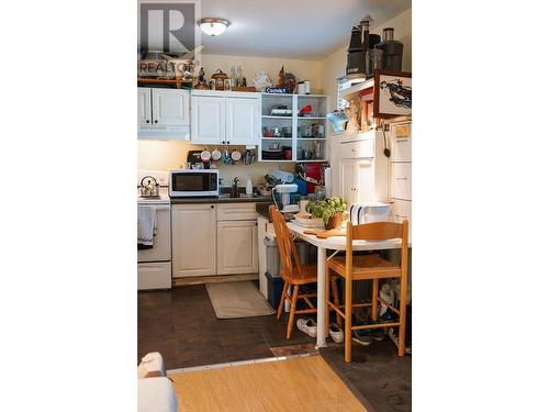 1177 Cuddie Crescent, Prince George, BC - Indoor Photo Showing Kitchen