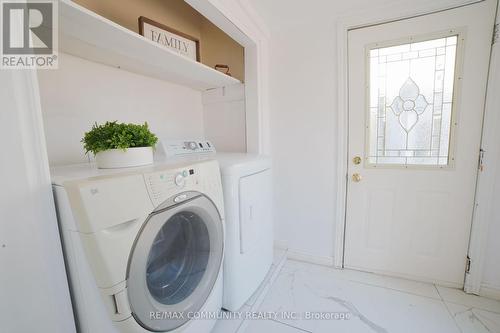 33 Windsor Avenue, Ajax, ON - Indoor Photo Showing Laundry Room