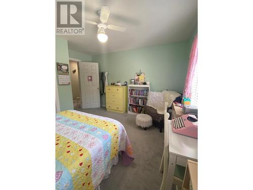 1118 Harold Street, Slocan, BC - Indoor Photo Showing Bedroom