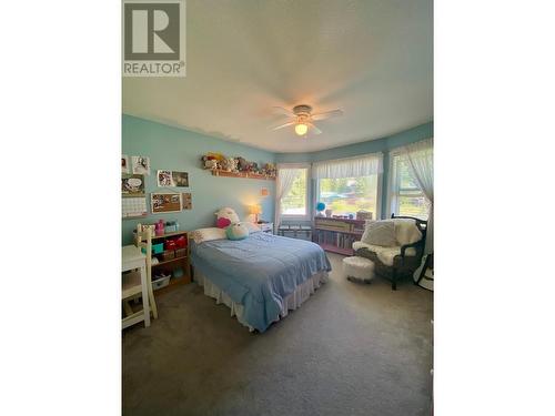 1118 Harold Street, Slocan, BC - Indoor Photo Showing Bedroom