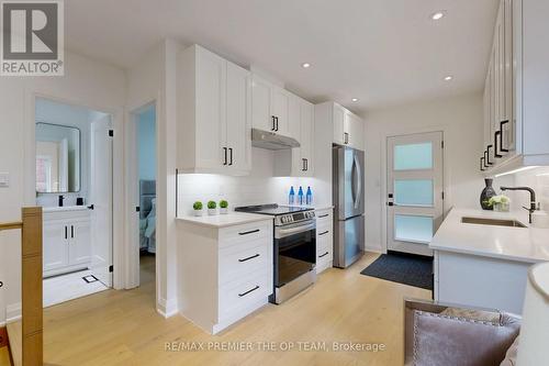 155 Northland Avenue, Toronto (Rockcliffe-Smythe), ON - Indoor Photo Showing Kitchen