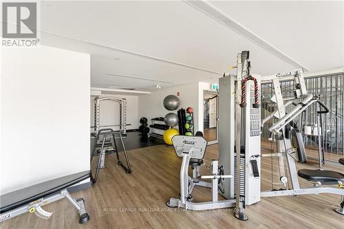 B407 - 5240 Dundas Street, Burlington (Orchard), ON - Indoor Photo Showing Gym Room