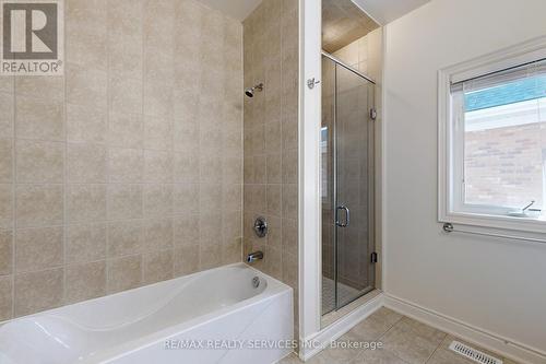 87 - 200 Kingfisher Drive, Mono, ON - Indoor Photo Showing Bathroom