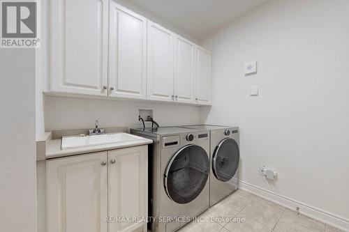 87 - 200 Kingfisher Drive, Mono, ON - Indoor Photo Showing Laundry Room