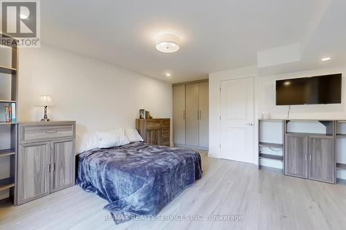 87 - 200 Kingfisher Drive, Mono, ON - Indoor Photo Showing Bedroom