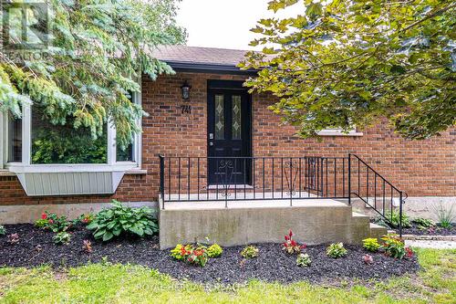 741 Maryland Avenue, Peterborough, ON 