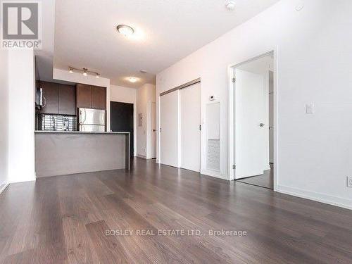 1814 - 98 Lillian Street, Toronto (Mount Pleasant West), ON - Indoor Photo Showing Kitchen