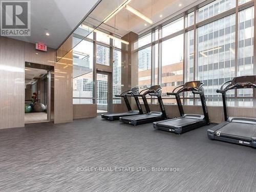 1814 - 98 Lillian Street, Toronto (Mount Pleasant West), ON - Indoor Photo Showing Gym Room