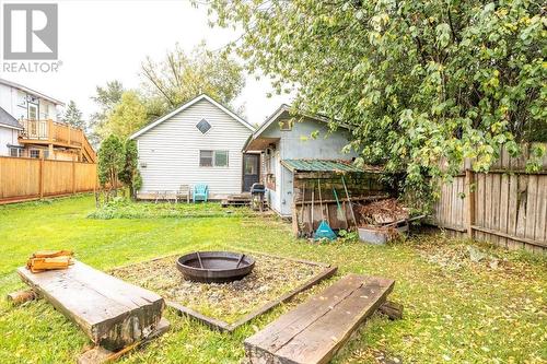 1099 Colclough Avenue, Fernie, BC - Outdoor With Backyard