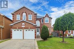 1235 WINDSOR HILL BOULEVARD  Mississauga, ON L5V 1N8