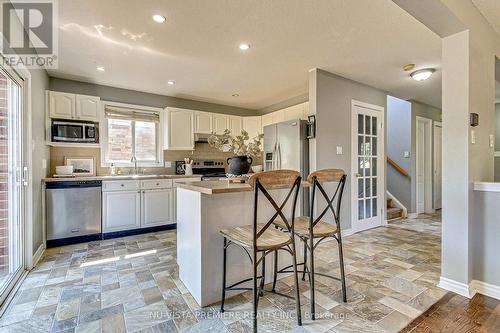 765 Marigold Street, London, ON - Indoor Photo Showing Kitchen