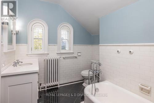 15 Killarney Road, Toronto (Forest Hill South), ON - Indoor Photo Showing Bathroom