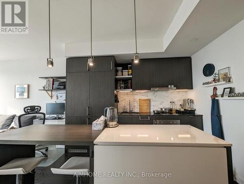 6103 - 100 Harbour Street, Toronto (Waterfront Communities), ON - Indoor