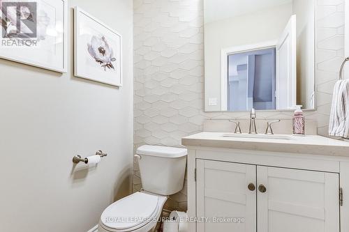 19 Pelham Drive, Vaughan, ON - Indoor Photo Showing Bathroom