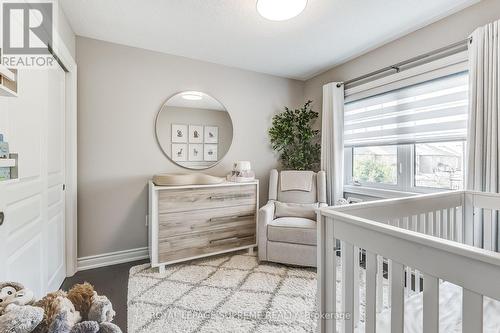 19 Pelham Drive, Vaughan, ON - Indoor Photo Showing Bedroom