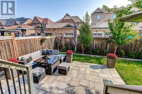 19 Pelham Drive, Vaughan, ON - Outdoor