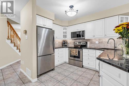 64 Gaw Crescent, Guelph (Pine Ridge), ON - Indoor Photo Showing Kitchen