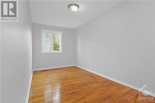 1311 Coldrey Avenue, Ottawa, ON - Indoor Photo Showing Other Room