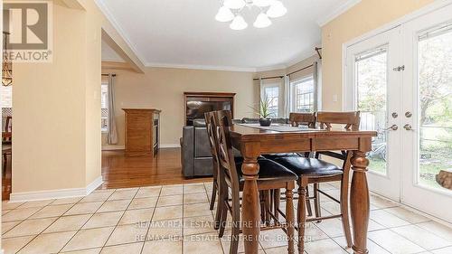 136 Van Scott Drive, Brampton (Northwest Sandalwood Parkway), ON - Indoor Photo Showing Dining Room