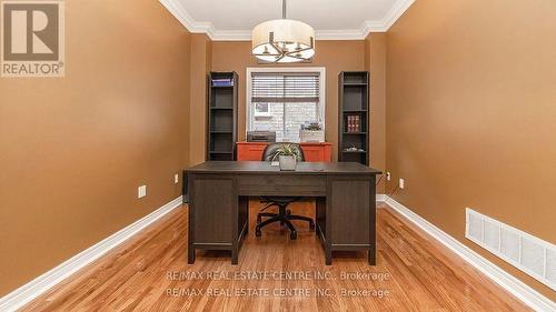 136 Van Scott Drive, Brampton (Northwest Sandalwood Parkway), ON - Indoor Photo Showing Office