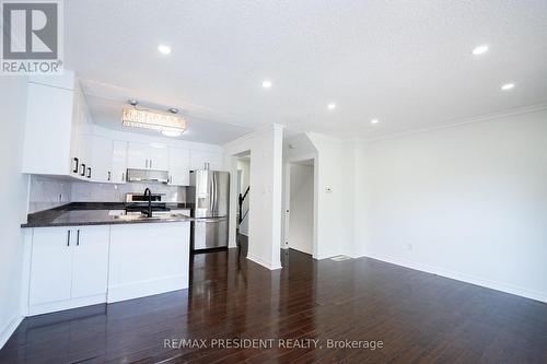 167 - 475 Bramalea Road, Brampton, ON - Indoor Photo Showing Kitchen