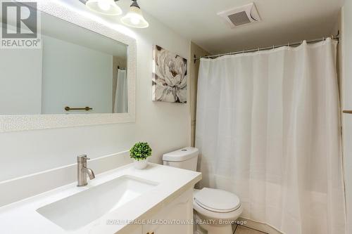 1406 - 3695 Kaneff Crescent, Mississauga, ON - Indoor Photo Showing Bathroom