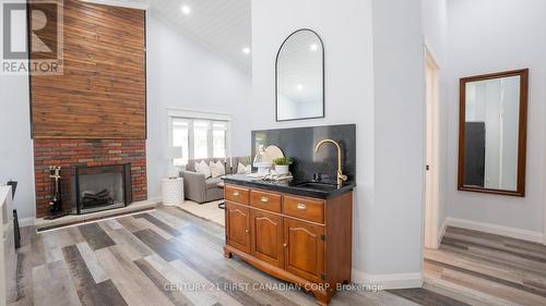 605 Lakeshore Road, Sarnia, ON - Indoor Photo Showing Living Room With Fireplace