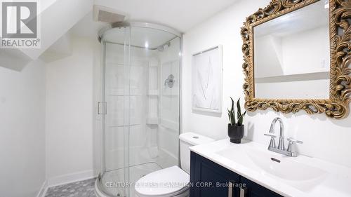 605 Lakeshore Road, Sarnia, ON - Indoor Photo Showing Bathroom