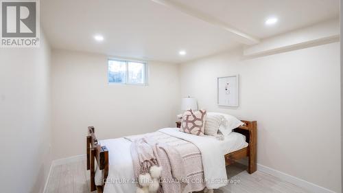 605 Lakeshore Road, Sarnia, ON - Indoor Photo Showing Bedroom