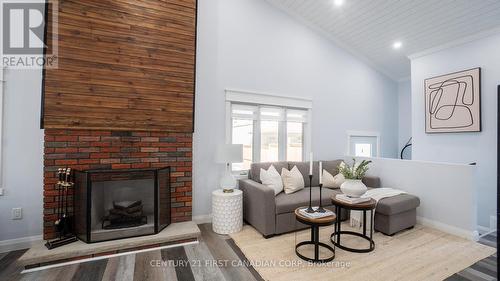 605 Lakeshore Road, Sarnia, ON - Indoor Photo Showing Living Room With Fireplace