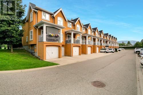 456 Mcphee Street Unit# 102, Kelowna, BC - Outdoor With Facade