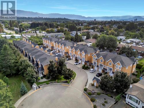 456 Mcphee Street Unit# 102, Kelowna, BC - Outdoor With View