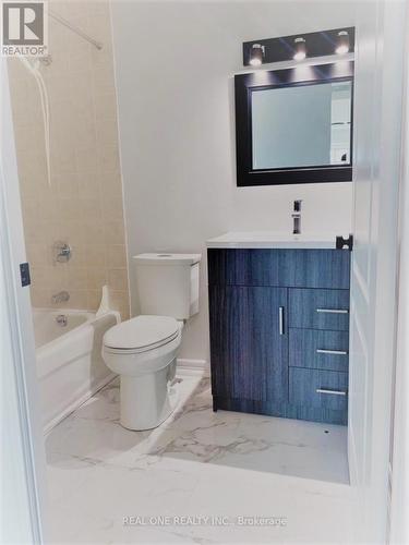 602 - 890 Sheppard Avenue W, Toronto (Bathurst Manor), ON - Indoor Photo Showing Bathroom