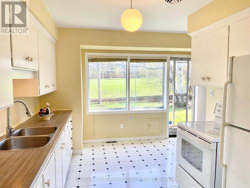 9 Terrington Court, Toronto, ON - Indoor Photo Showing Kitchen With Double Sink