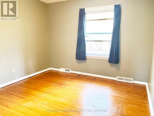 9 Terrington Court, Toronto (Banbury-Don Mills), ON - Indoor Photo Showing Other Room